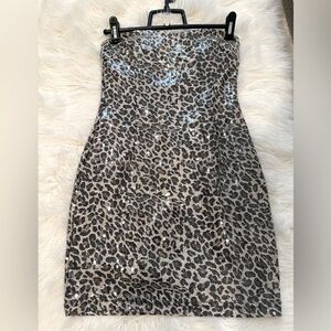 Sexy cheetah print sequin bodycon mini dress w/side zipper.